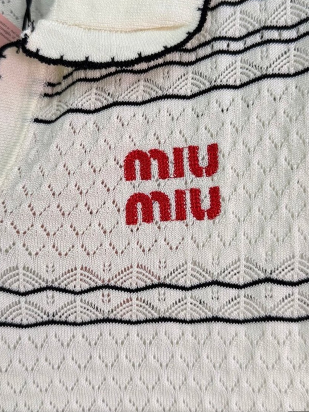 Miu Miu Cream Short Sleeve Knit Polo with Black Trim and Red Logo - Picture 4 of 6